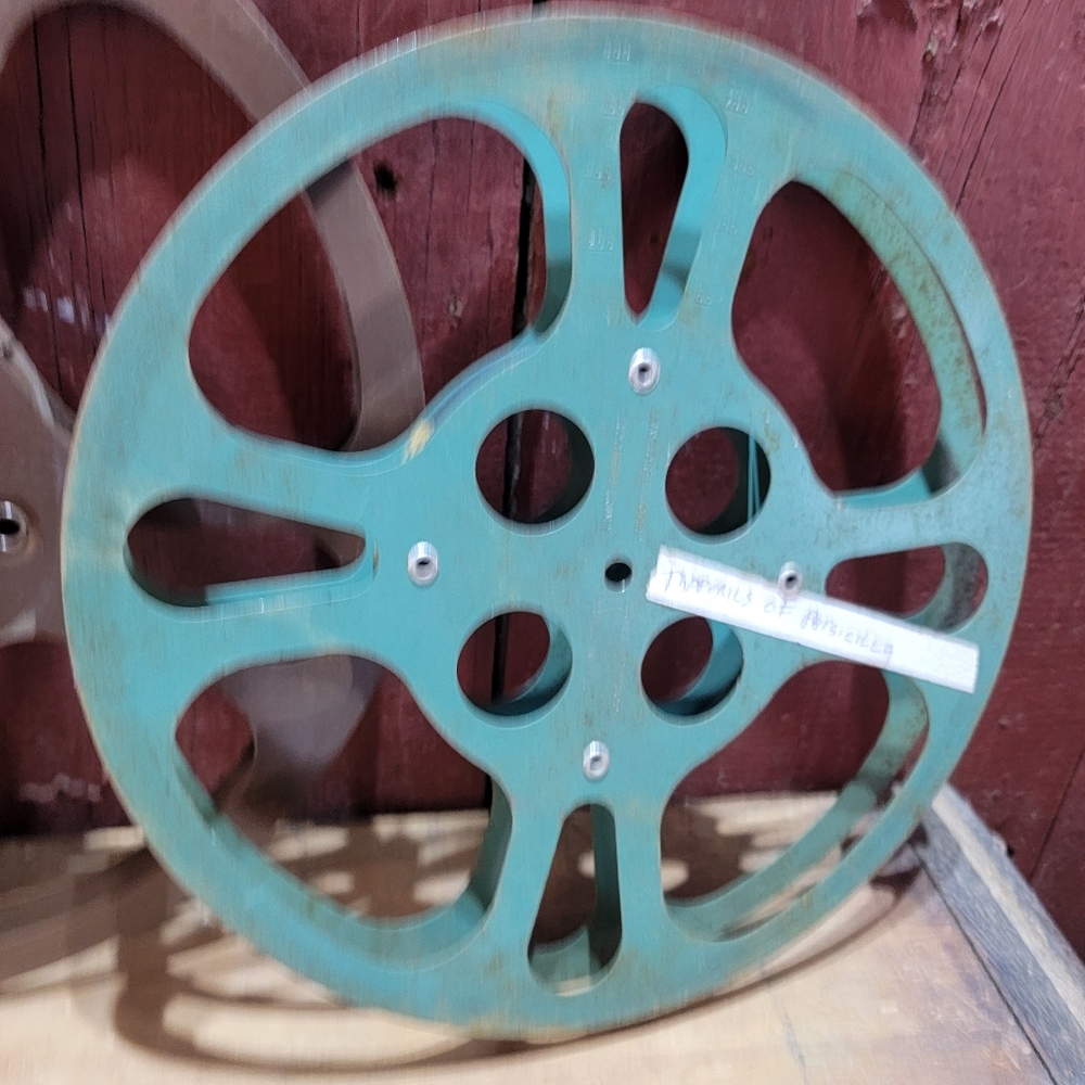 Pair Of Vintage Metal Film Reels 12 1/4" & 10 1/2" - Picture 6 of 6